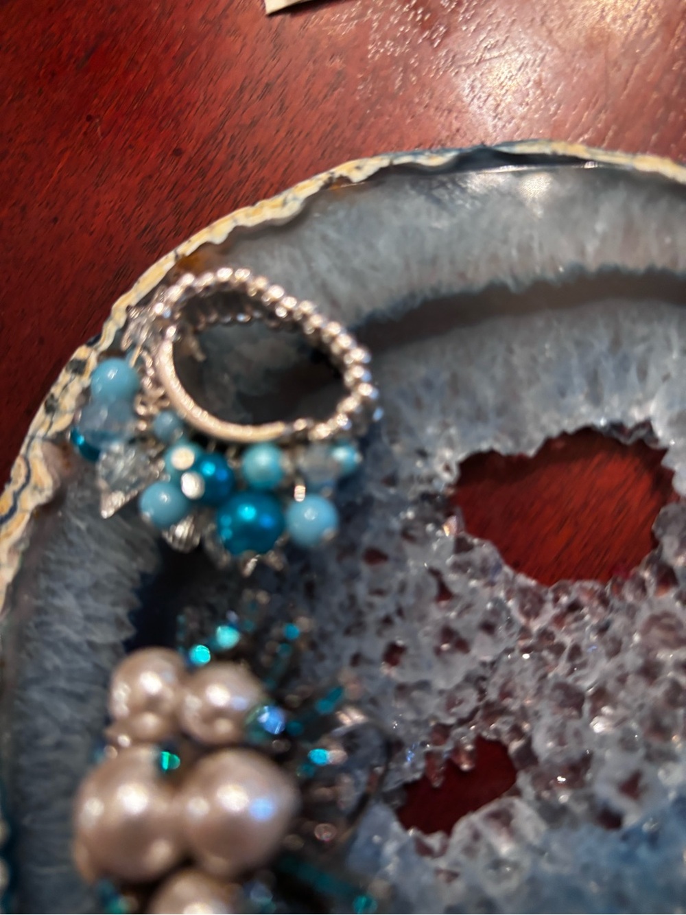 4 Cluster Stretch Cocktail Rings - Picture 6 of 9
